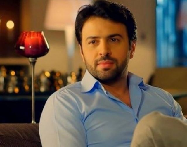 صور جديدة لشقيق تيم حسن تشعل مواقع التواصل!! شاهدوا وسامته