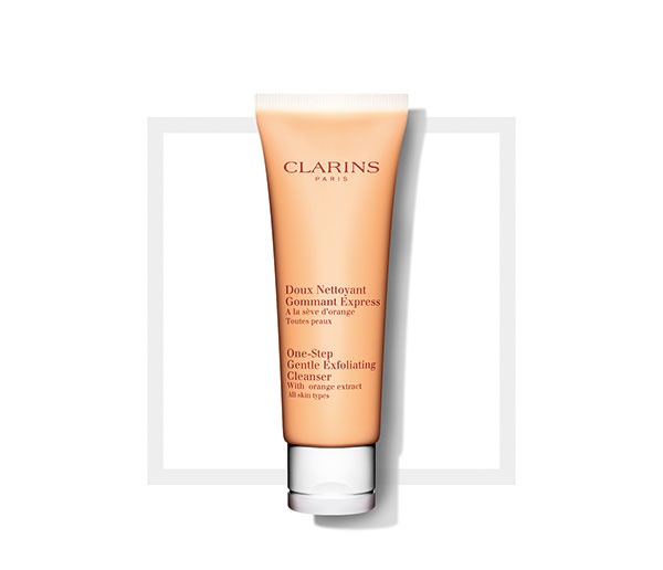 Clarins One-Step Gentle Exfoliating Cleanser with Orange Extract
