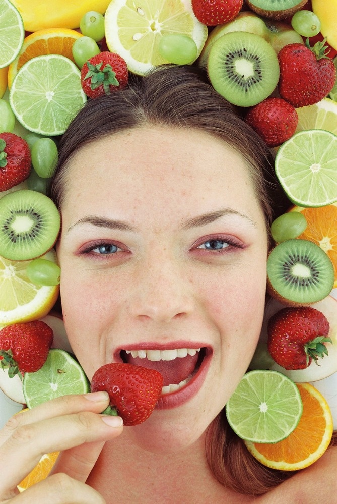 لبشرة مشرقة اكتشفي الغذاء الصحيح