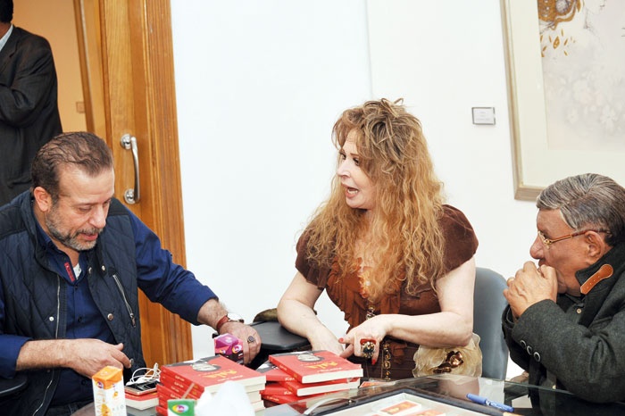 نيللي وشريف منير في احتفال مفيد فوزي بكتابه عن حليم