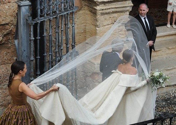 بالصور - تعرّفوا على أثرى ثنائي جديد.. لن تصدقوا قيمة ثروتهما!!