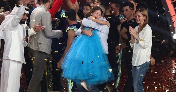 الملاك الطائر يفوز في Arabs Got Talent ونجوى تغازل علي ... وهذه الموهبة كادت تقتل شنقا!