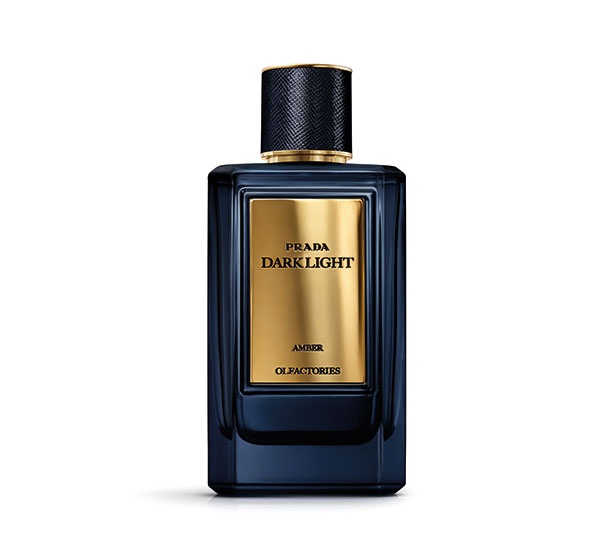 Prada Olfactories Les Mirages Miracle Of The Rose أناقة غامضة
Prada Olfactories Les Mirages Miracle Of The Rose أناقة غامضة
