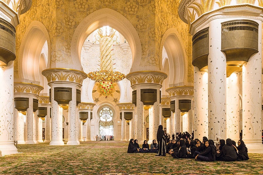مسجد الشيخ زايد بن سلطان في أبو ظبي
مسجد الشيخ زايد بن سلطان في أبو ظبي