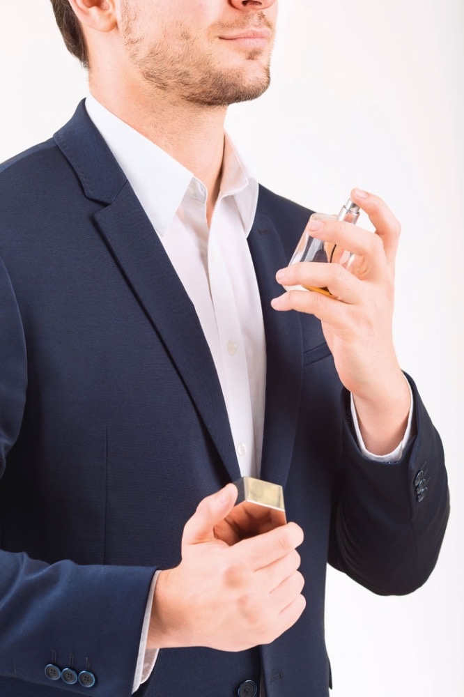 العطور التي يستحقها الرجل العصري هذا الموسم