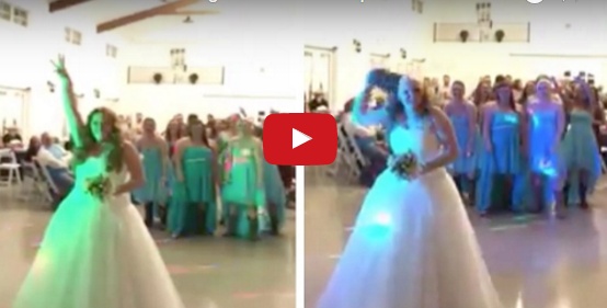 بالفيديو - عروس ترمي 