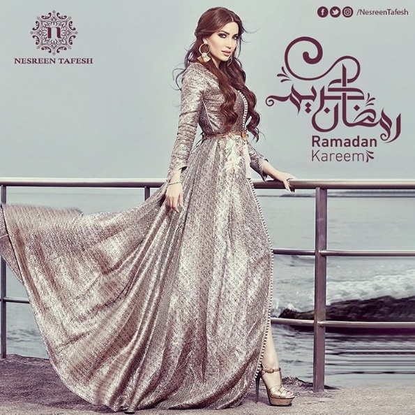 بالصور - نسرين طافش تعزي المصريين وتوجه رسالة مؤثرة للسوريين والفلسطينيين بإطلالة مغربية