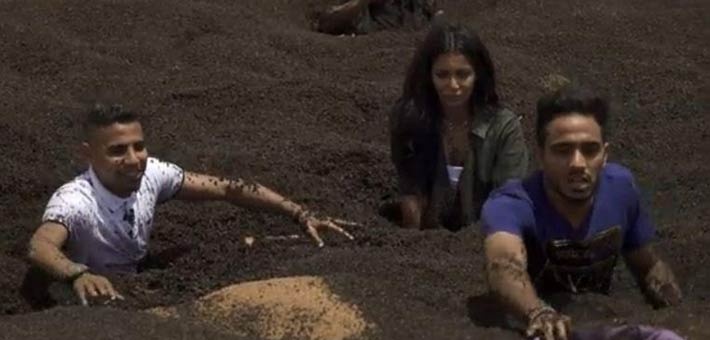 بالفيديو - ضيف رامز جلال ينهار ويفقد السيطرة على نفسه.. شاهدوا ردّ فعله الهستيري