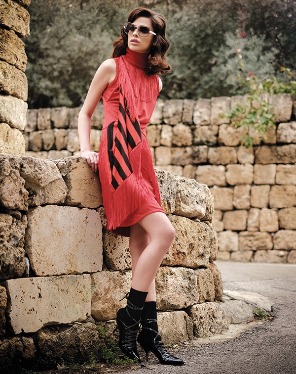 فستان وحذاء من  Givenchy