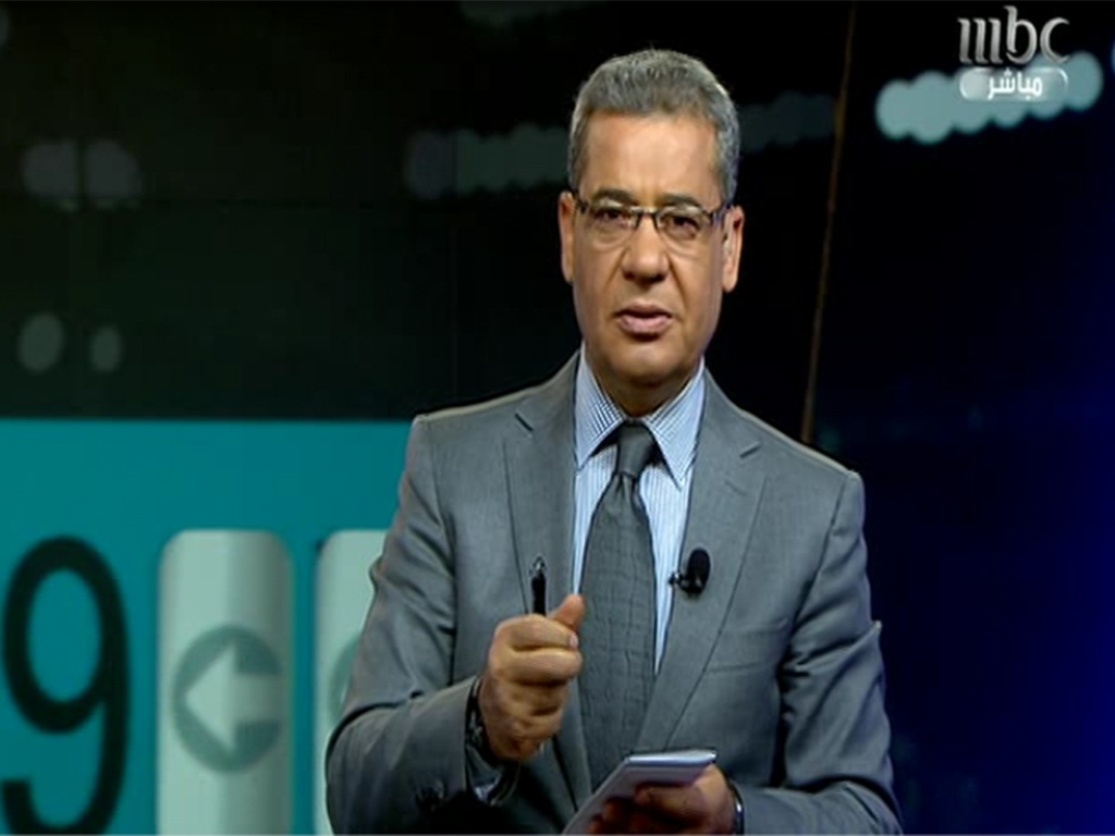 الصورة الأولى لمصطفى الآغا من غرفة العناية بعد إزالة الورم