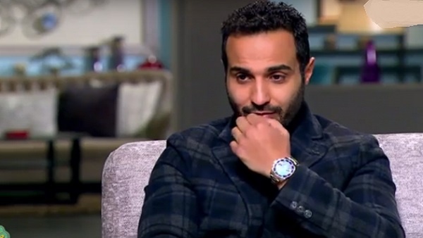 بالفيديو - أحمد فهمي يسخر من محمد رمضان: 