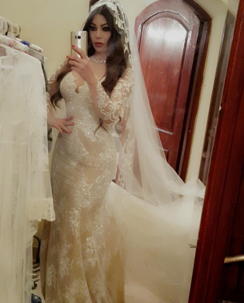 بالصور - هيفاء وهبي في فستان الزفاف... وزيجة ثالثة!