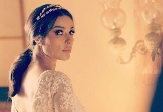 بالصور - شاهدوا هدية والدة جبل لنادين نسيب نجيم!!