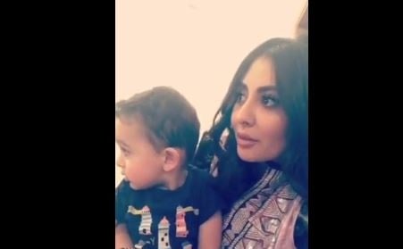 بالفيديو - طفل يضع مريم حسين في موقف محرج.. شاهدوا ماذا حصل!؟