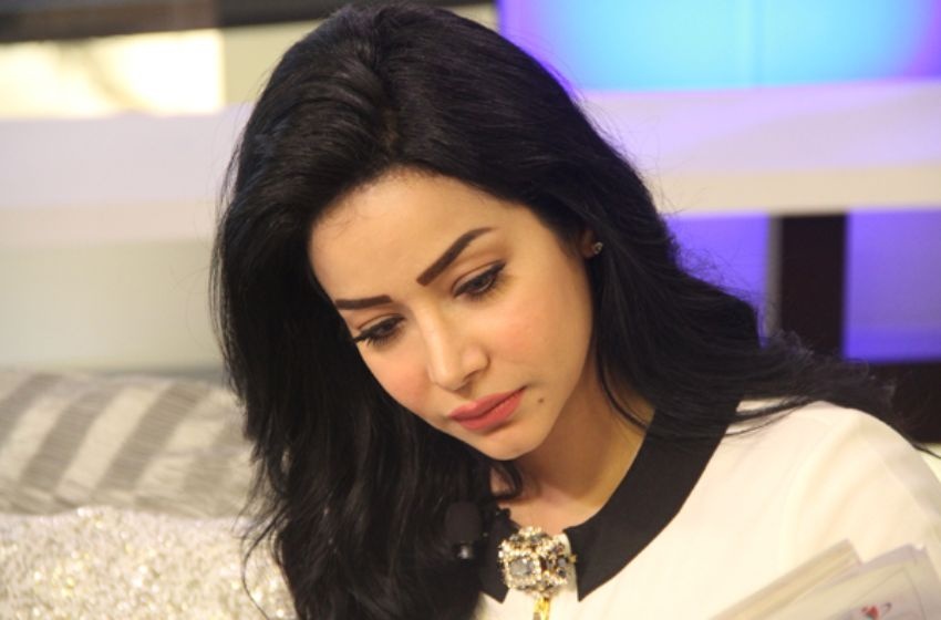 بالفيديو... هكذا ستتألقين باللون الأبيض أسوةً بلجين عمران