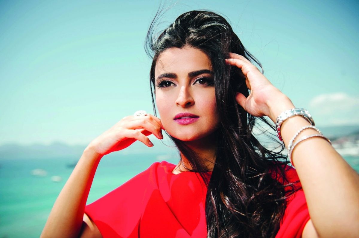 ضرب ومشاكل بالجملة بين النجوم