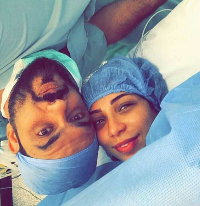 بالفيديو - دنيا بطمة تعرض الهدايا التي حصلت عليها بعد ولادة إبنتها غزل...  شاهدوا فخامتها