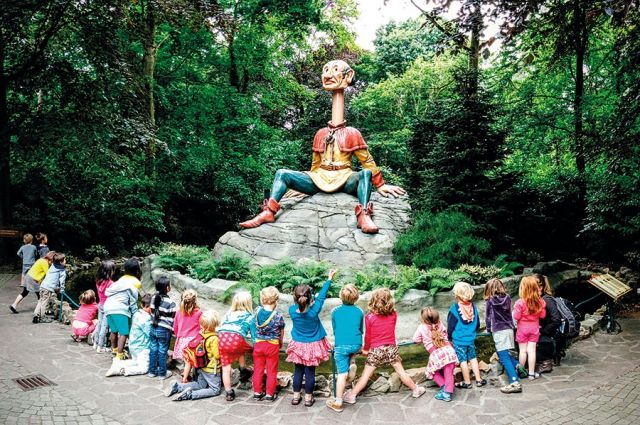 إفتيلينغ في هولندا وعوالم قصص الأطفال