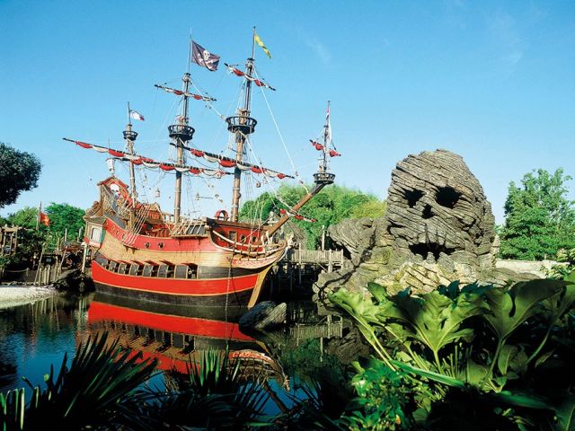 ديزني- لاند في باريس في فرنسا