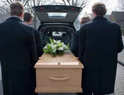 الموت يغيب فناناً سورياً للمرة الثامنة هذا العام!