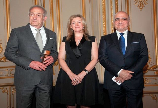 الشيخ صالح التركي وكارين فرانك ونبيل نحاس