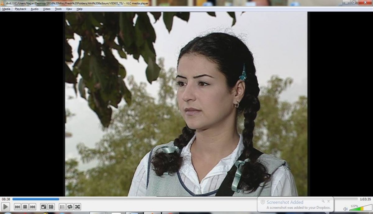 بالصور - هذه الشابة أصبحت نجمة عربية شهيرة.. خمنوا من هي