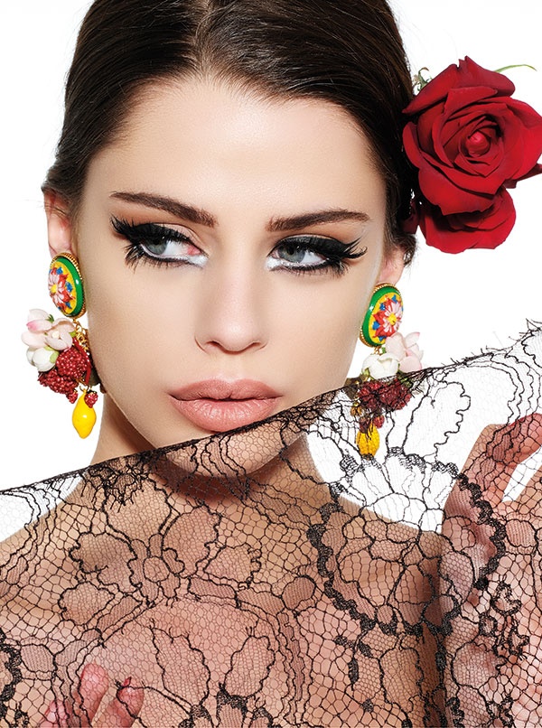 Andalusian BEAUTY الأندلسية الجميلة