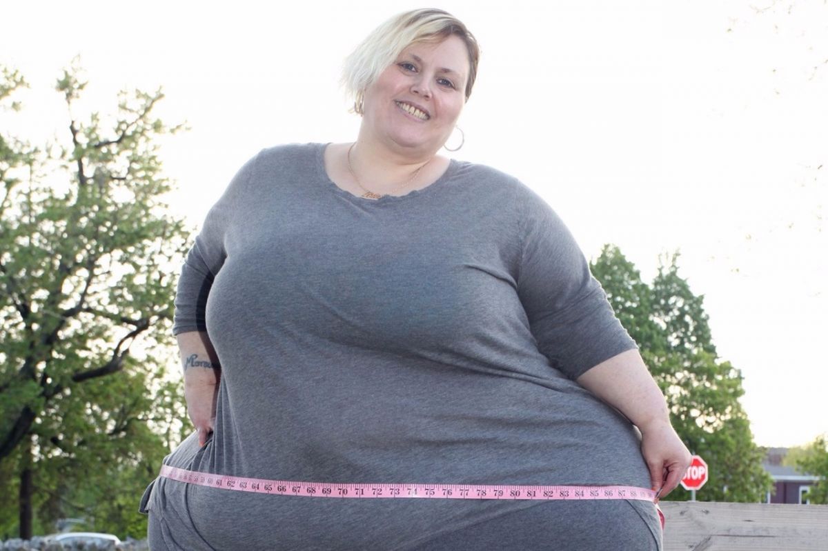 بالفيديو- تحلم بامتلاك الأرداف الأسمن في العالم... هكذا أصبح شكلها ووزنها والأطباء يحذرون «قد تموت»