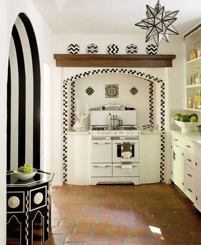 المطبخ يوفر كل الخدمات من خلال أناقة آسرة