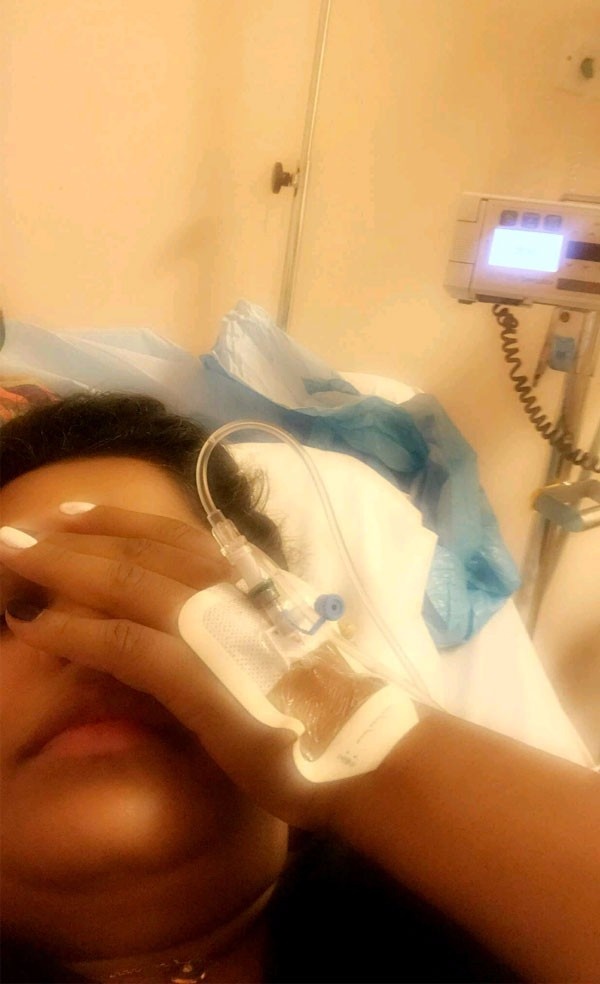 بالصور- ممثلة خليجية شهيرة في المستشفى... هذا ما حدث لها