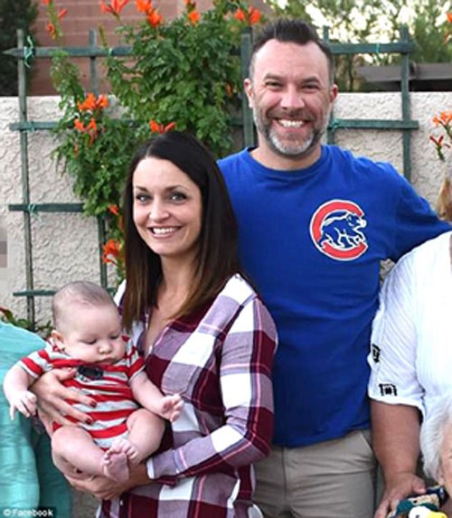 بالصور الفاجعة - مسؤول كبير في 