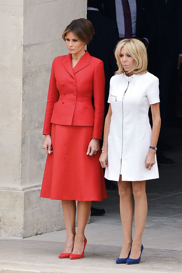 حضور أنثوي لافت في العيد الوطني الفرنسي