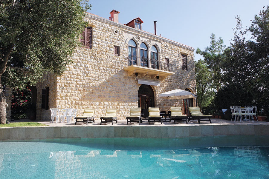 رغم الحداثة وتطورها يبقى الحنين إلى العمارة القديمة...