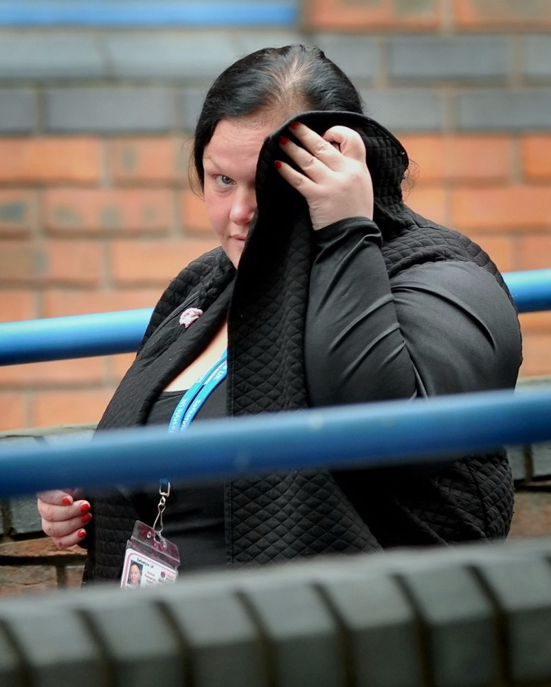 تركت طفلتها المريضة تموت لتمارس الرذيلة في الطابق الثاني... إليكم تفاصيل هذه الحادثة المؤلمة