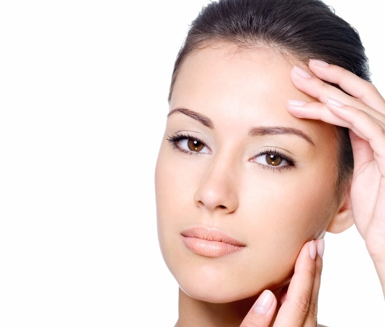 بالفيديو - مكوّن لا تتوقعينه يخلص بشرتك من كل ما يزعجك... استخدميه لتحضير هذه الوصفة السهلة