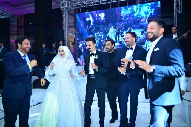 بالصور- من عم العريس الذي جمع حماقي وهشام عباس ورامي صبري ومحمد محي في ليلة واحدة؟