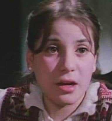 بالصور - هل تذكرون بطلة مسرحية 