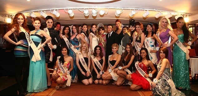 بالصور - تجريد ملكة جمال عربية من لقبها بسبب سر أخفته عمداً!