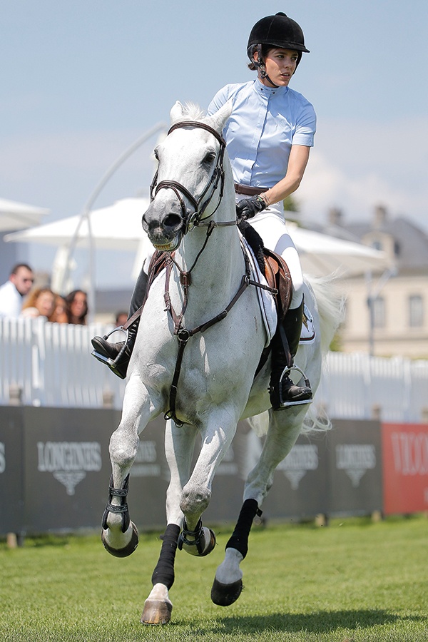 شارلوت كاسيراغي عانت من العزلة خلال مراهقتها