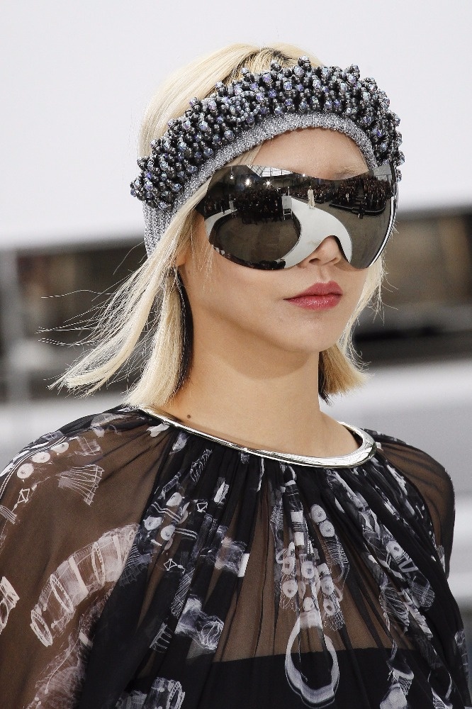 بالصور- نكشف لك النظارات الشمسية الرائجة في خريف 2017... تصاميم جريئة