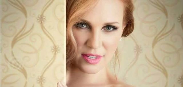 تعرفوا على موقف شيرين رضا من قصة 