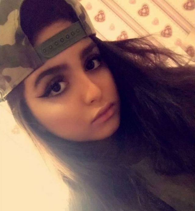 بالصور - حلا الترك تعود الى اطلالاتها الجريئة! شاهدوا كيف اطلت...