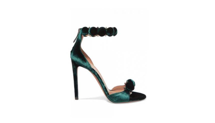 بالصور- 12 حذاء عصري للعيد