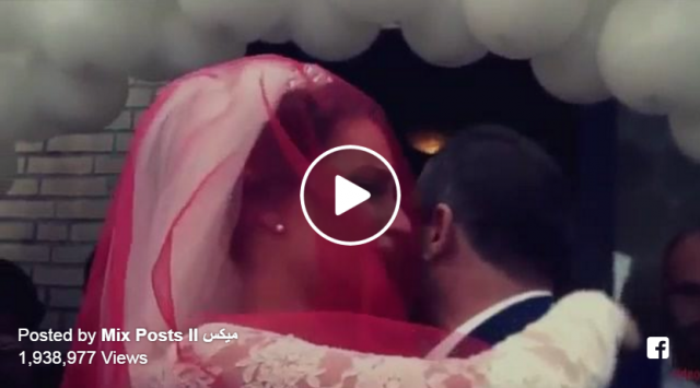 بالفيديو - مليونا مشاهدة لما فعلته هذه العروس!