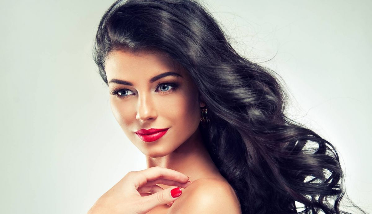 للشعر والبشرة والأظافر... هذا المكون يجعلك أصغر بـ10 سنوات