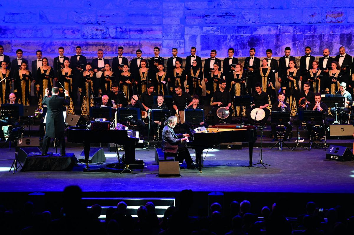 المؤلف الموسيقي جمال أبو الحسن: أعمدة المعبد الروماني في صور ألهمتني... ولهذا السبب «صور بين الذاكرة والحلم»