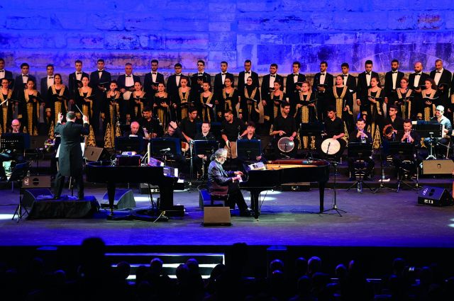 المؤلف الموسيقي جمال أبو الحسن: أعمدة المعبد الروماني في صور ألهمتني... ولهذا السبب «صور بين الذاكرة والحلم»