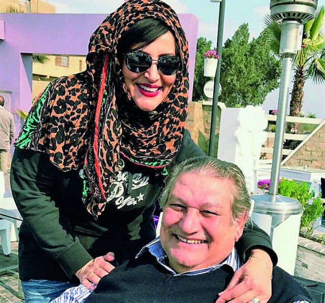 الدكتورة غادة عامر ووالدها