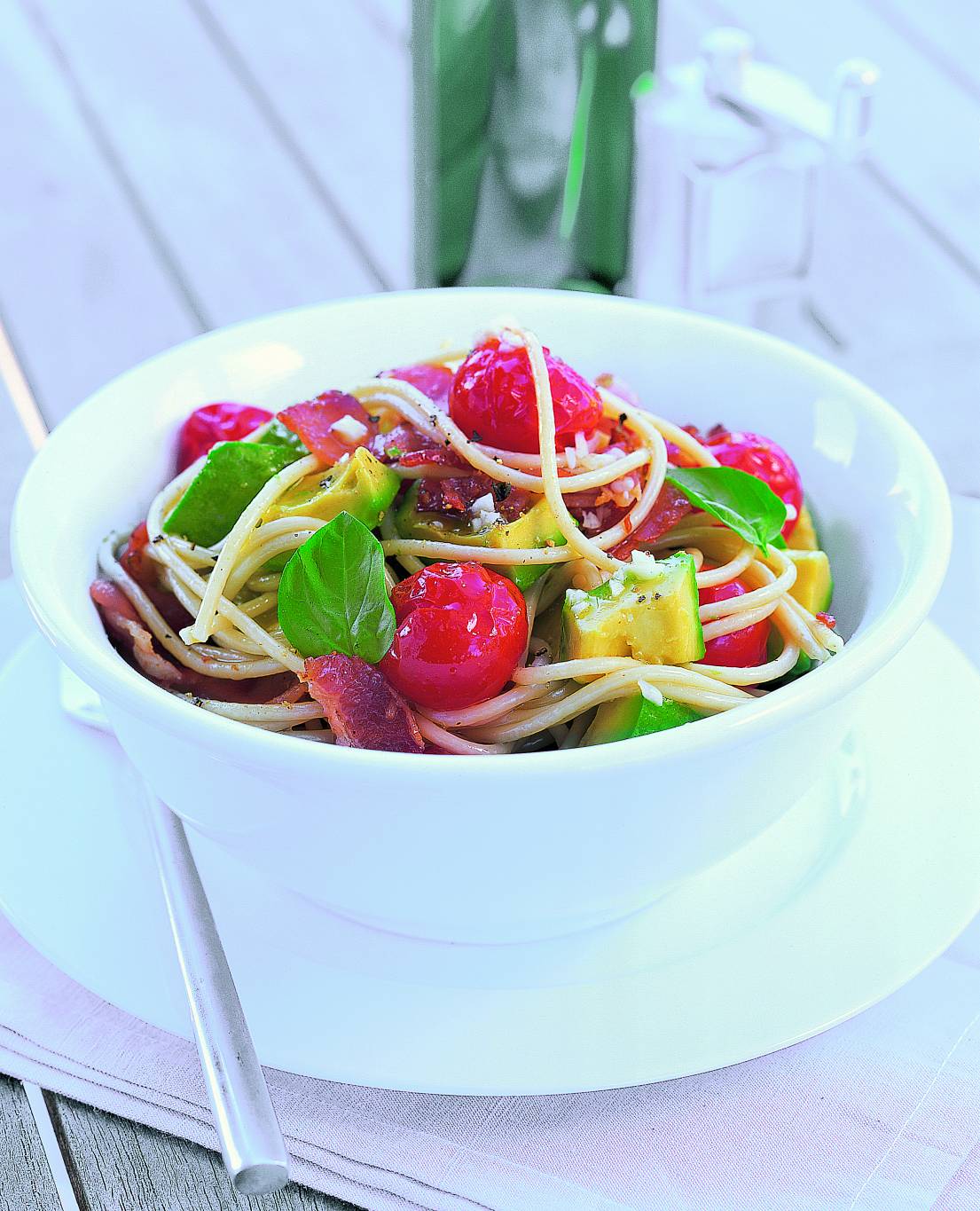 سباغيتي على الطريقة المتوسطية