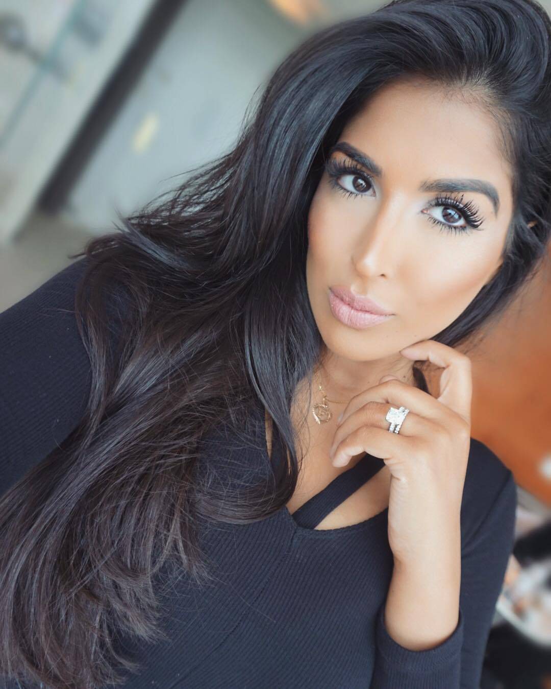 بالفيديو - هذا القناع أفضل من البوتوكس...  جرّبيه بهذه الطريقة ولن تتخيّلي سهولته